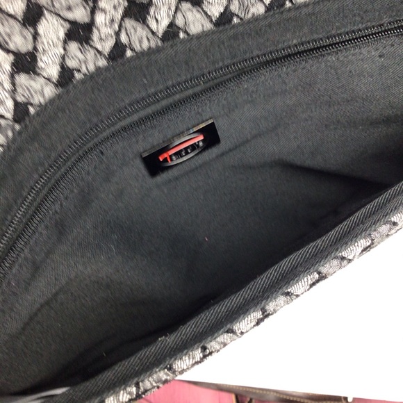 Talbots small bag in basket weave silver & black - Picture 9 of 9